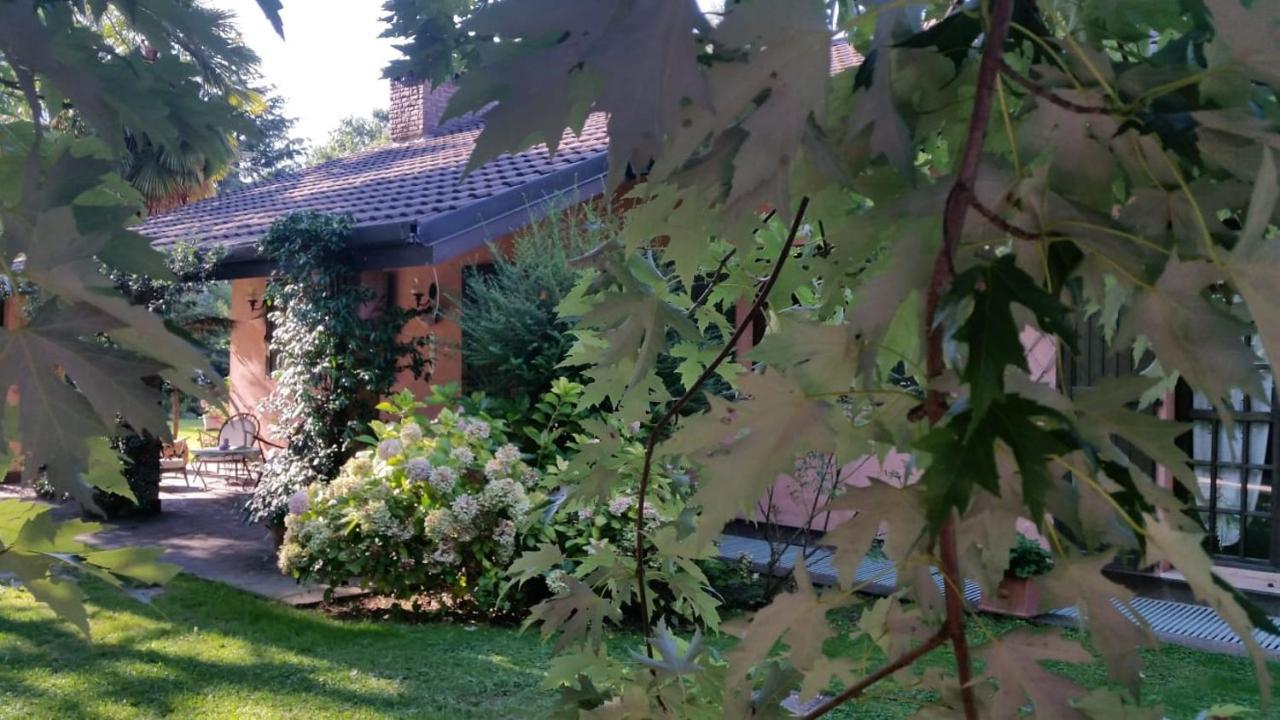 B&B Al Roncaccio Calco  Bagian luar foto