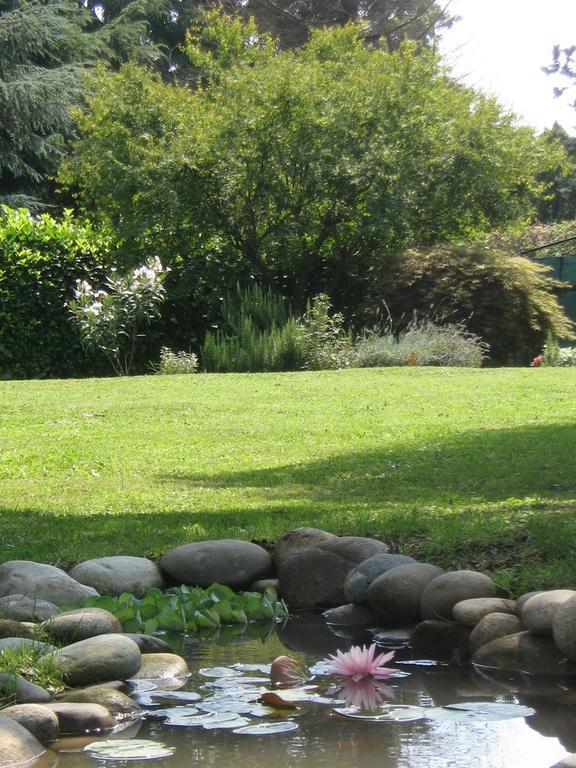 B&B Al Roncaccio Calco  Bagian luar foto