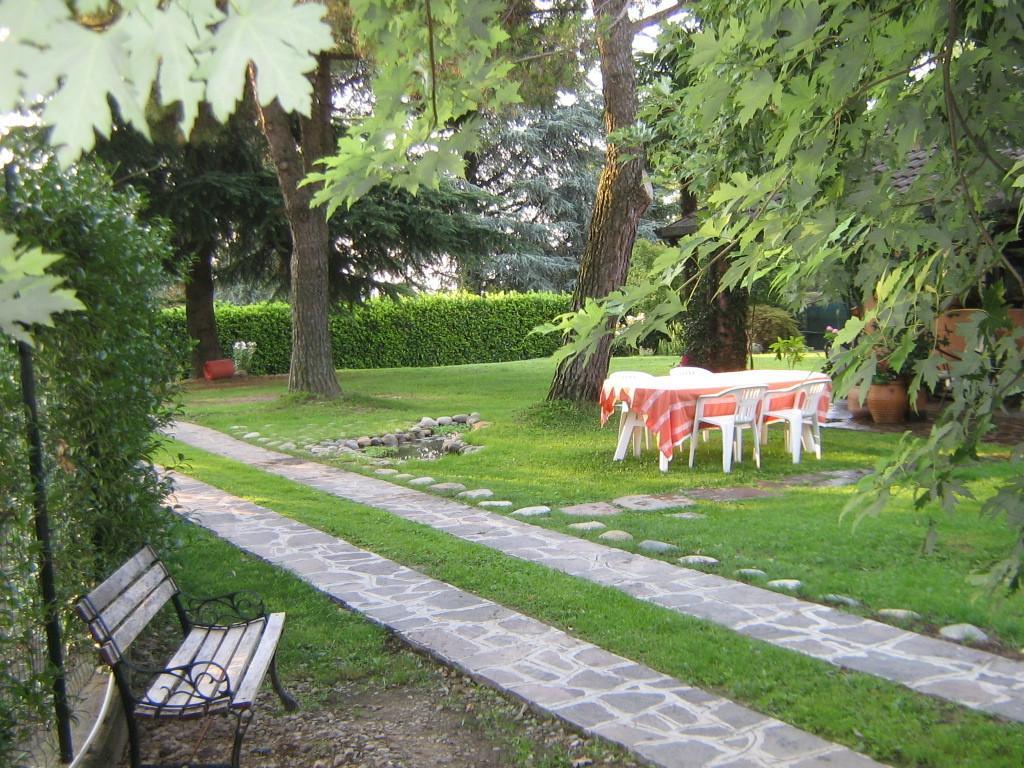 B&B Al Roncaccio Calco  Bagian luar foto
