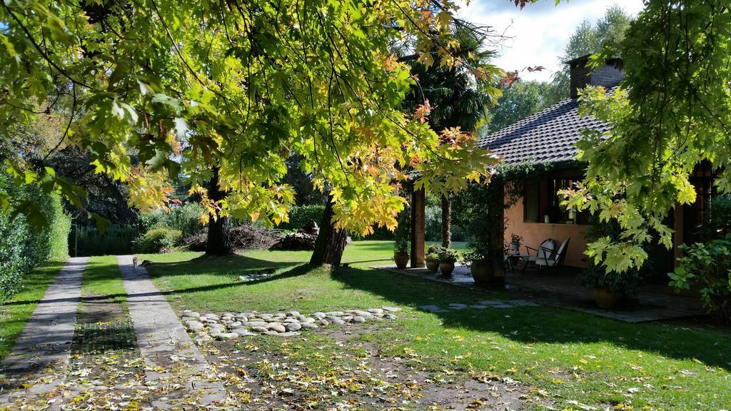B&B Al Roncaccio Calco  Bagian luar foto